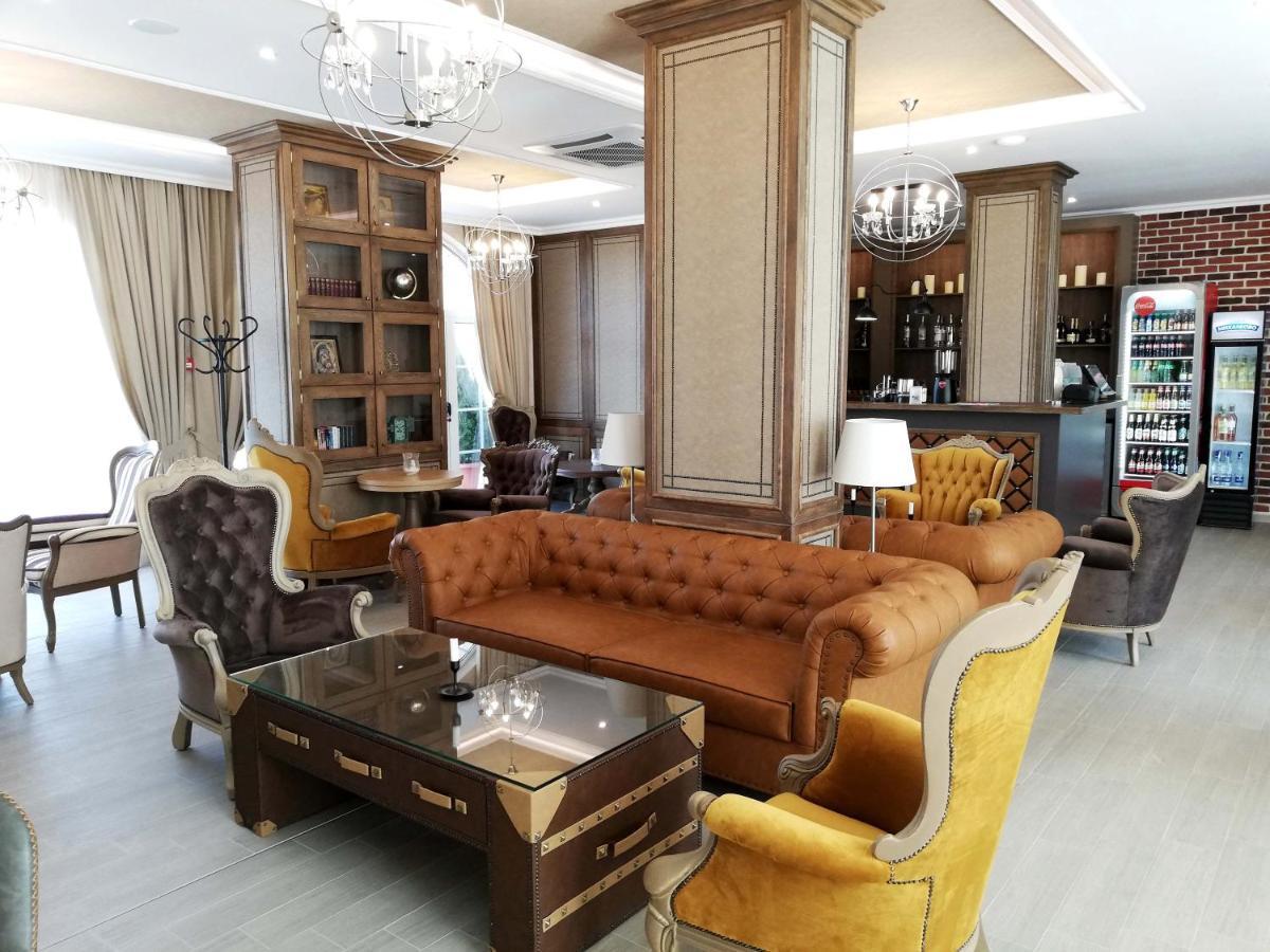 Villa Della Rosa Razgrad Eksteriør billede